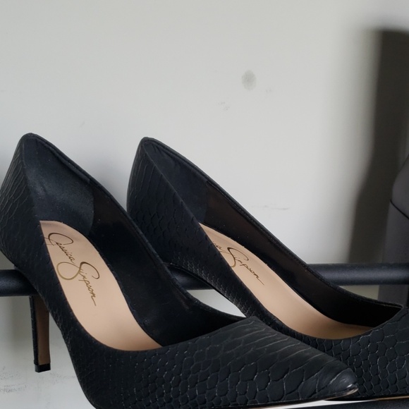 Shoes - Women's Heels - Picture 1 of 1